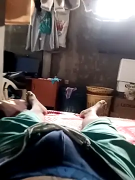 Snapshot of Javier_068 chatting on March 4, 7:53 pm Javier 068 online show from March 4, 7:53 pm