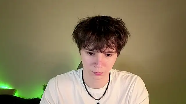 AnthonyCuutie online show from May 14, 6:58 pm