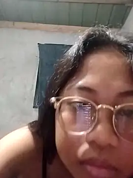 angelpinay44 online show from April 5, 4:59 pm
