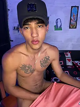 Snapshot of billi_adamzz chatting on March 17, 9:29 pm billi adamzz online show from March 17, 9:29 pm