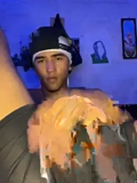 Snapshot of billi_adamzz chatting on April 4, 1:26 am billi adamzz online show from April 4, 1:26 am