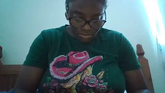 Snapshot of SexyGemBeauty chatting on July 25, 8:28 pm SexyGemBeauty online show from July 25, 8:28 pm