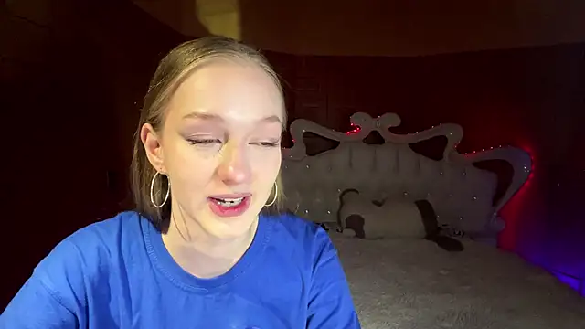 Snapshot of Anika_Socutehe chatting on March 31, 9:37 pm Anika Socutehe online show from March 31, 9:37 pm