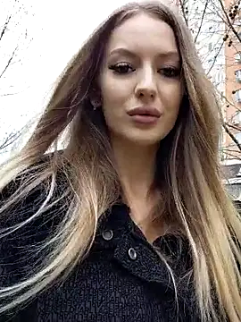 AlishaWey online show from March 29, 7:19 am