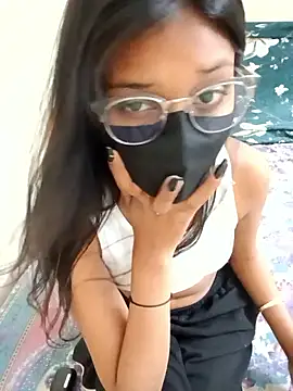 Snapshot of MAYA_BED_GIRL chatting on March 30, 5:36 pm MAYA BED GIRL online show from March 30, 5:36 pm