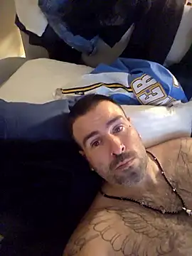 Snapshot of Biggbaddwulf7 chatting on February 27, 12:16 pm Biggbaddwulf7 online show from February 27, 12:16 pm