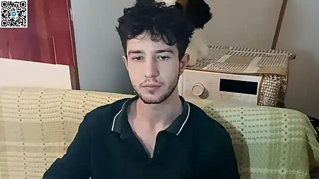 Snapshot of _ZaneX chatting on April 1, 7:00 pm ZaneX online show from April 1, 7:00 pm