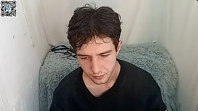 Snapshot of _ZaneX chatting on April 11, 7:29 pm ZaneX online show from April 11, 7:29 pm