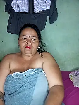 Snapshot of Escorpiona07 chatting on March 5, 6:37 pm Escorpiona07 online show from March 5, 6:37 pm