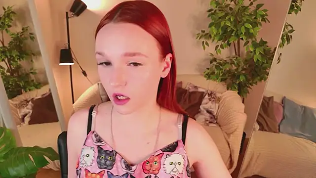 Snapshot of Nami_Umi chatting on March 15, 10:38 pm Nami Umi online show from March 15, 10:38 pm