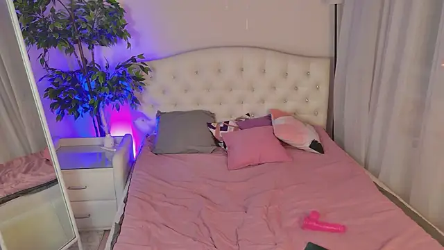 Snapshot of Nami_Umi chatting on April 1, 10:29 pm Nami Umi online show from April 1, 10:29 pm