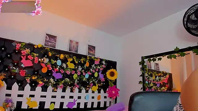 Snapshot of Sharon_Storm chatting on March 30, 1:45 pm Sharon Storm online show from March 30, 1:45 pm