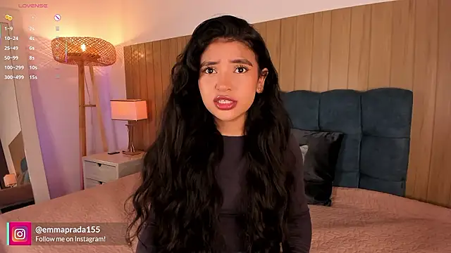 missprada  online show from March 4, 12:00 pm