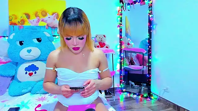 Dulce Fabiana  online show from March 20, 9:08 pm