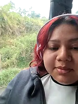 Snapshot of primrose17 chatting on March 27, 9:36 pm primrose17 online show from March 27, 9:36 pm