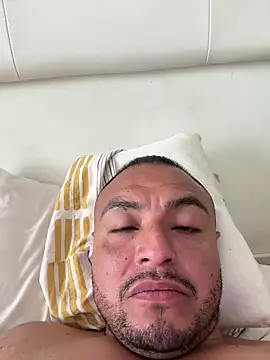 alexandeerr1986 online show from June 12, 11:42 am