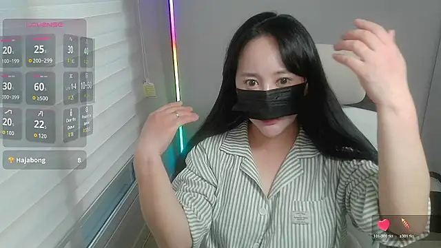 myboy6989 online show from April 24, 2:03 am