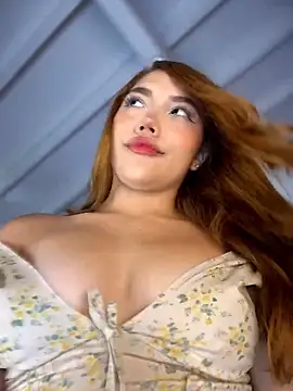 Snapshot of CyberMiaXXX chatting on March 12, 9:21 pm CyberMiaXXX online show from March 12, 9:21 pm