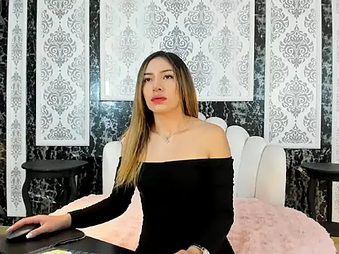 Snapshot of AngelinaAustin chatting on March 7, 12:46 pm AngelinaAustin online show from March 7, 12:46 pm