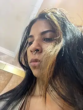 Snapshot of VioletaHills_ chatting on March 9, 12:20 pm VioletaHills online show from March 9, 12:20 pm