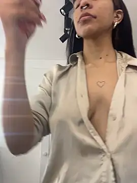 Snapshot of VioletaHills_ chatting on March 22, 12:30 pm VioletaHills online show from March 22, 12:30 pm