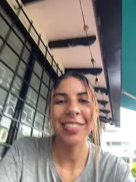 VioletaHills  online show from May 15, 12:23 pm