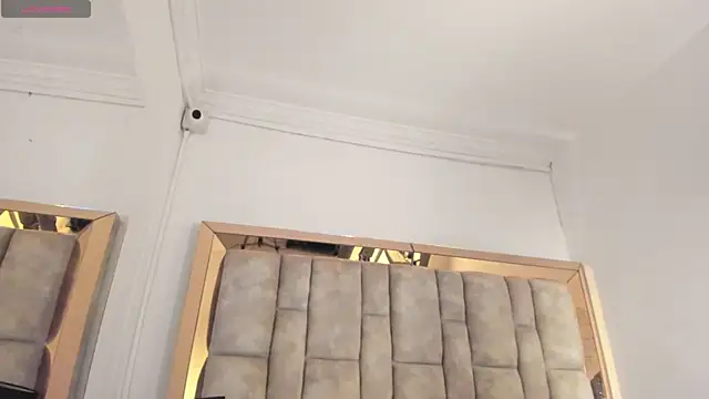 Snapshot of Titan_Moreno_ chatting on April 2, 12:03 pm Titan Moreno online show from April 2, 12:03 pm