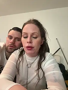 Snapshot of Maddie666 chatting on March 2, 5:08 am Maddie666 online show from March 2, 5:08 am