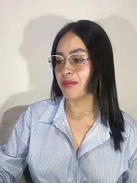 Snapshot of Anni_Rose chatting on April 20, 10:07 am Anni Rose online show from April 20, 10:07 am