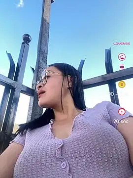 Snapshot of Anni_Rose chatting on April 24, 10:12 pm Anni Rose online show from April 24, 10:12 pm