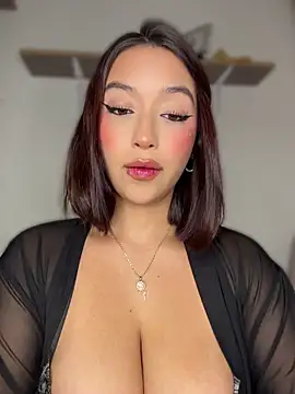 Im Danna  online show from May 6, 12:41 am