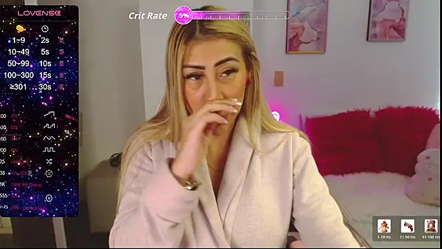 Snapshot of Martina_robertss chatting on March 31, 11:43 am Martina robertss online show from March 31, 11:43 am