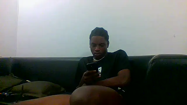 Snapshot of charles_king chatting on June 14, 4:36 am charles king online show from June 14, 4:36 am