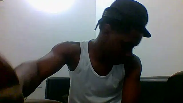 Snapshot of charles_king chatting on June 16, 4:15 am charles king online show from June 16, 4:15 am