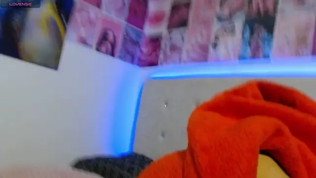 Snapshot of golden_raiden_12 chatting on March 13, 2:23 pm golden raiden 12 online show from March 13, 2:23 pm