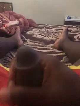 Snapshot of D-fuck-n chatting on March 5, 8:32 am D-fuck-n online show from March 5, 8:32 am