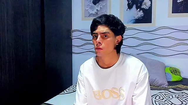 Snapshot of Daniel_Rochax chatting on March 12, 12:11 pm Daniel Rochax online show from March 12, 12:11 pm