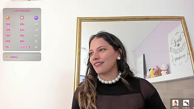 Snapshot of EmmaSanchez_ chatting on April 30, 8:57 pm EmmaSanchez online show from April 30, 8:57 pm