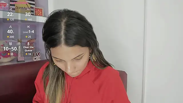 Snapshot of EmmaSanchez_ chatting on May 11, 7:03 am EmmaSanchez online show from May 11, 7:03 am