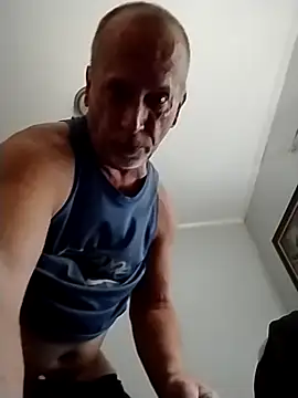 Snapshot of coestet chatting on March 9, 3:27 pm coestet online show from March 9, 3:27 pm