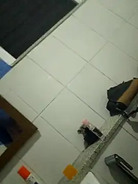 Snapshot of anuscunt chatting on March 16, 8:35 pm anuscunt online show from March 16, 8:35 pm