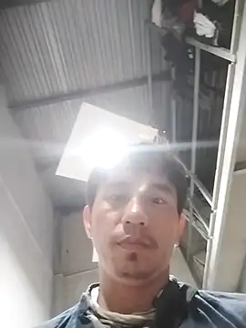 traiwe06 online show from March 18, 8:56 pm