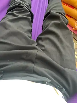 Snapshot of hoang15075 chatting on March 20, 5:34 am hoang15075 online show from March 20, 5:34 am