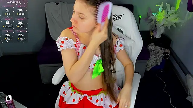 Jessie Cutee online show from March 24, 12:37 am