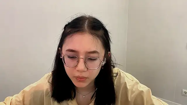 SolvedGlobe online show from May 8, 3:06 pm