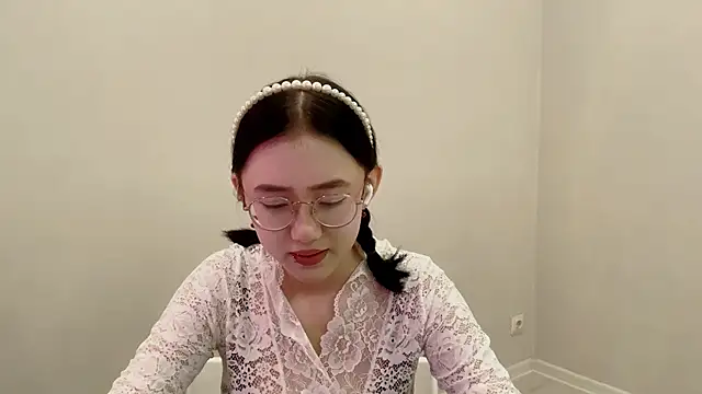 SolvedGlobe online show from May 13, 2:03 pm