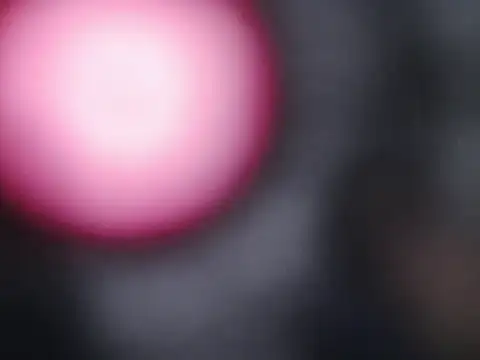 Snapshot of Nana-NN chatting on April 7, 3:29 am Nana-NN online show from April 7, 3:29 am