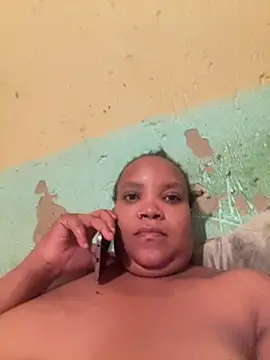 Snapshot of friendlybitch22 chatting on March 4, 11:33 pm friendlybitch22 online show from March 4, 11:33 pm