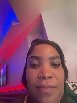 Snapshot of friendlybitch22 chatting on March 25, 7:31 pm friendlybitch22 online show from March 25, 7:31 pm