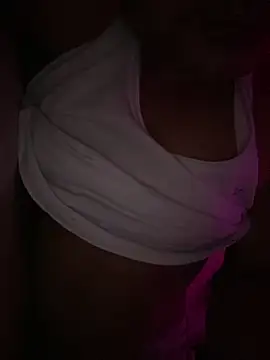 Snapshot of Daddyfuck_01 chatting on March 9, 9:52 pm Daddyfuck 01 online show from March 9, 9:52 pm